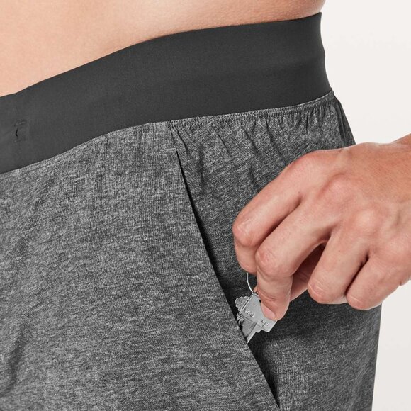 Lululemon T.H.E. Short Linerless 11" Heathered Texture Printed Greyt Deep Coal L - Picture 2 of 9